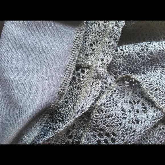 Navy blue 2-Hip lined lace dress w/ ruffles, Sz 12 - Picture 7 of 7